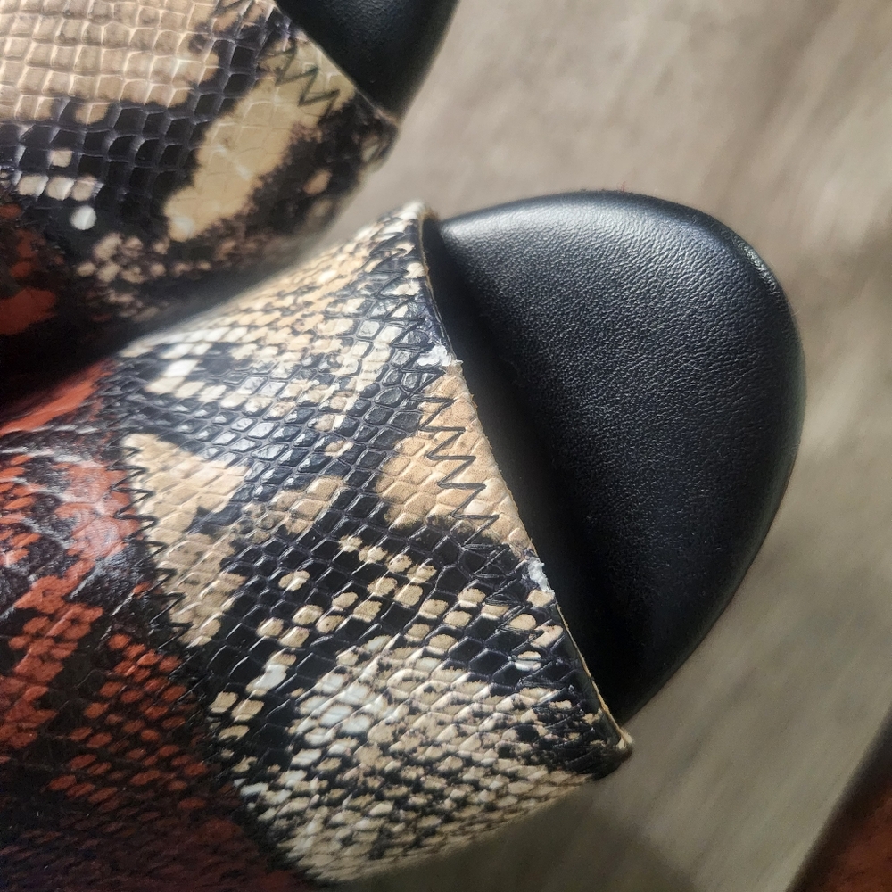 Gibson Latimer | Multi Snake Embossed Leather Mul… - image 7